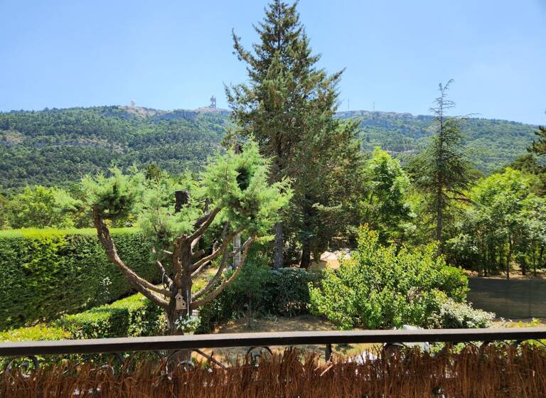 Appartement à vendre 156 000 € 2 pièces 1<br/>chambre 45 m²<br/>superficie Plan d'Aups Sainte Baume 83640