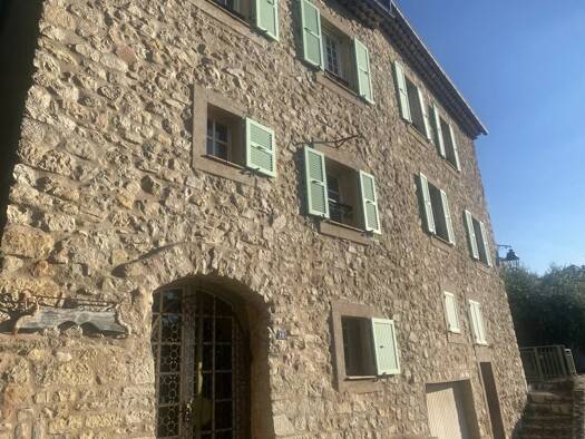 Maison à vendre 370 000 € 5 pièces 4 chambres 169 m² Callas 83830