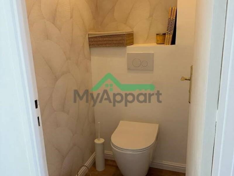 Maison à louer, 84m², MARSEILLE 5E