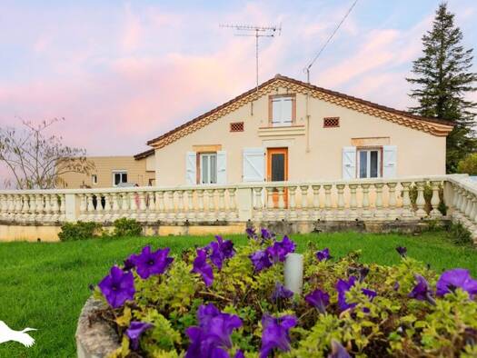 Maison à vendre 265 500 € 6 pièces 4 chambres 159 m² 4 069 m² de terrain Crastes 32270