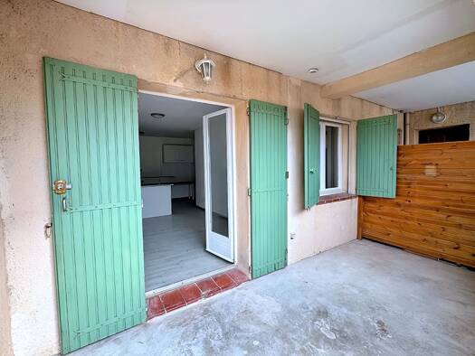 Appartement à louer 740 € 2 pièces 1 chambre 36 m² RDC Exterieurs-Baisses-Sibourg Lançon-Provence 13680