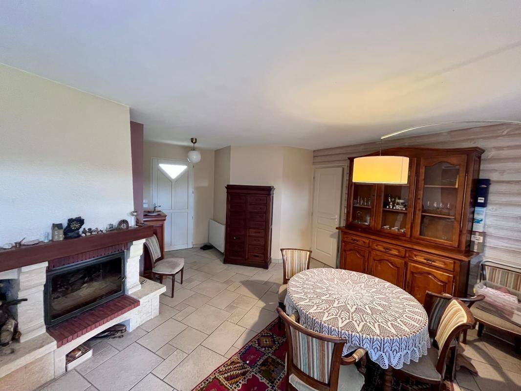 Maison à vendre, 161m², MONTUSSAN
