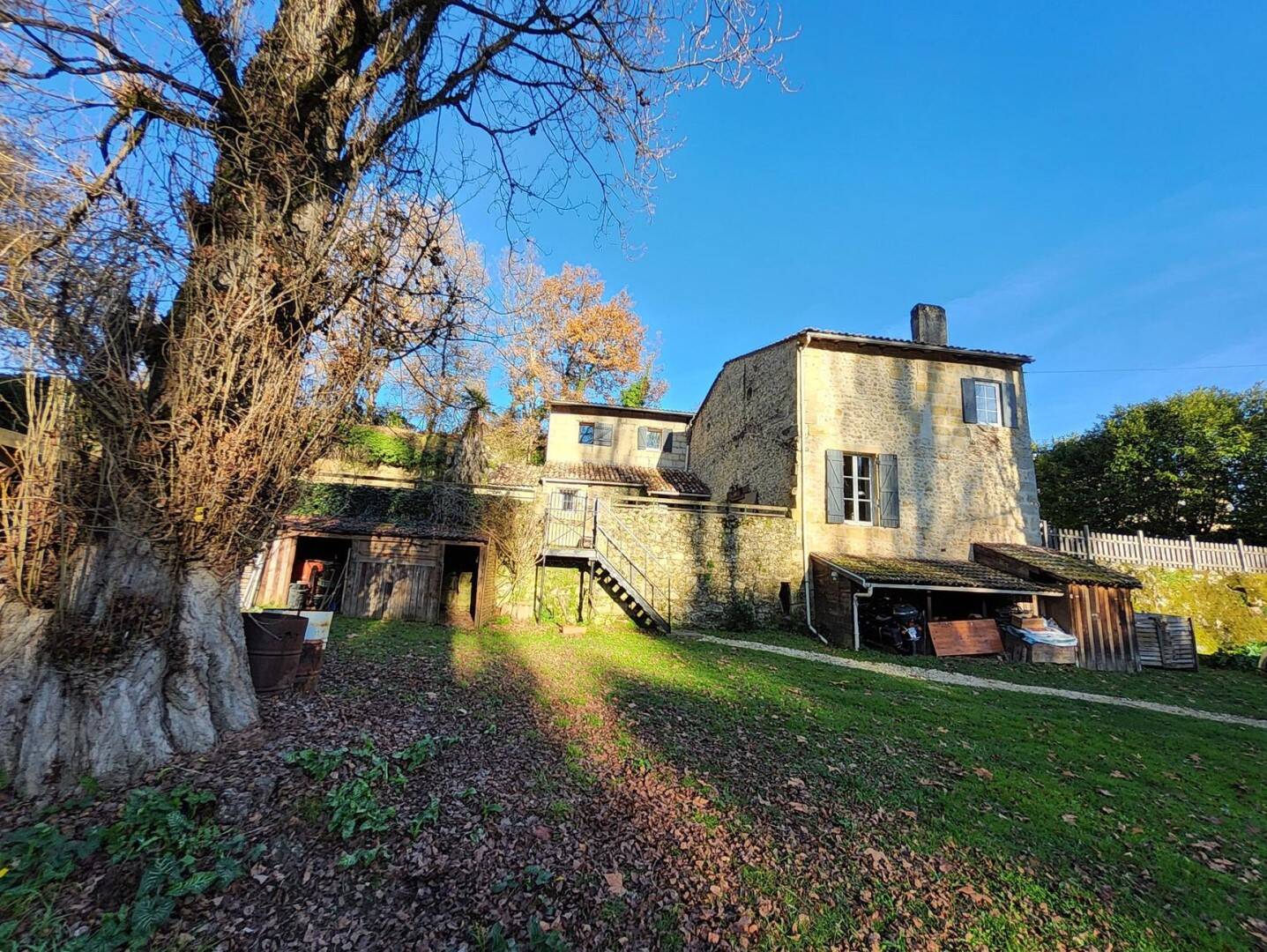 Maison à vendre, 320m², LE TOURNE