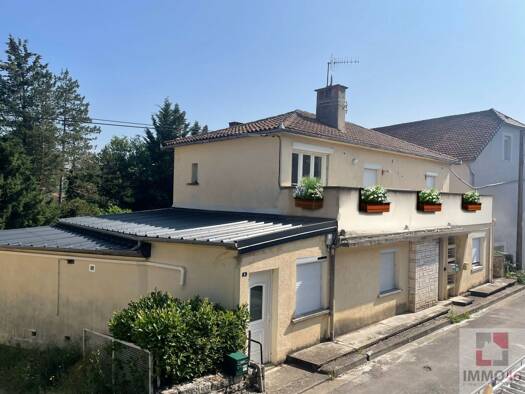 Immeuble à vendre 265 000 € 171 m² Gramat 46500