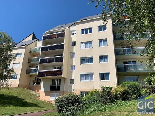 Appartement à louer 588 € 2 pièces 1 chambre 45 m² RDC La Folie-Couvrechef Caen 14000