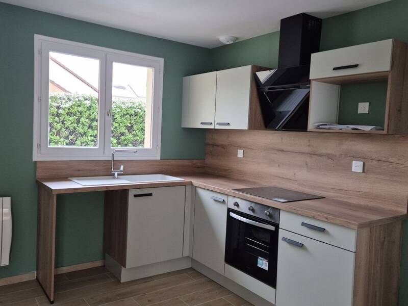 Maison à louer, 82m², CUSSET