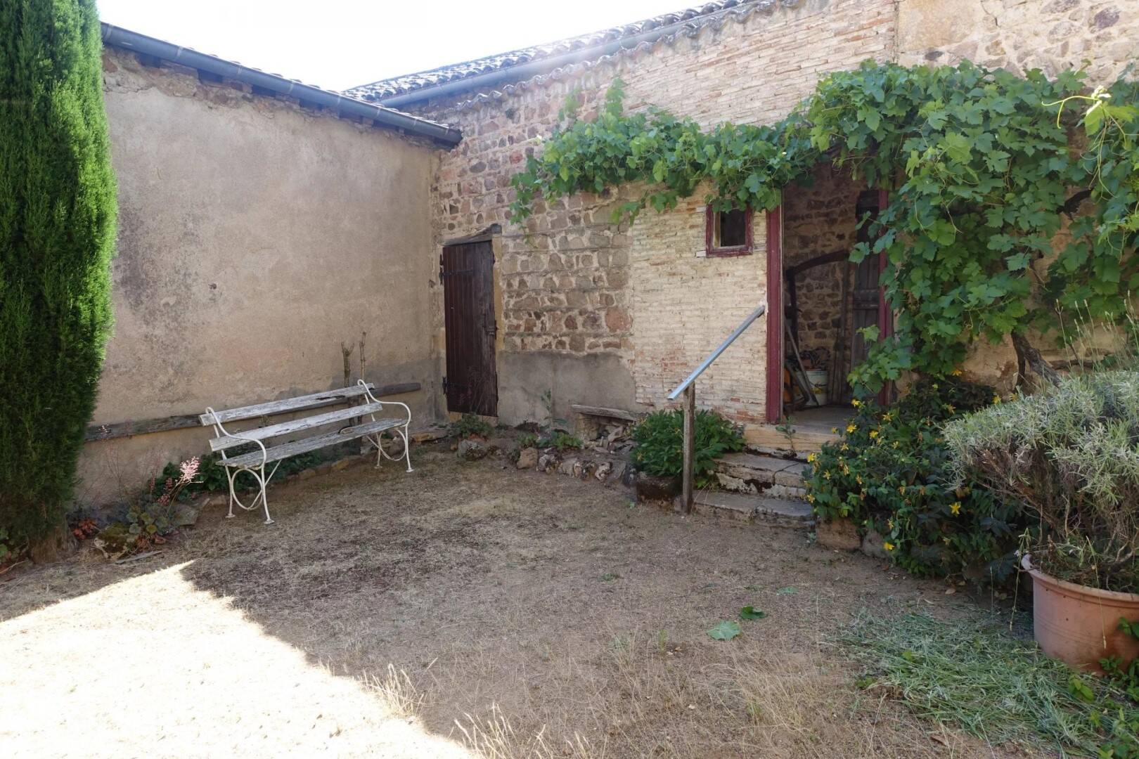 Maison à vendre, 100m², ROMANECHE THORINS