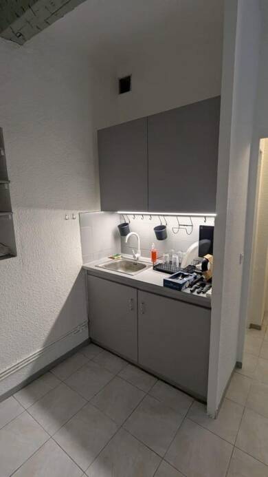 Appartement à louer 440 € 2 pièces 1 chambre 29,1 m² Étage 2/3 Intra Muros Manosque 04100