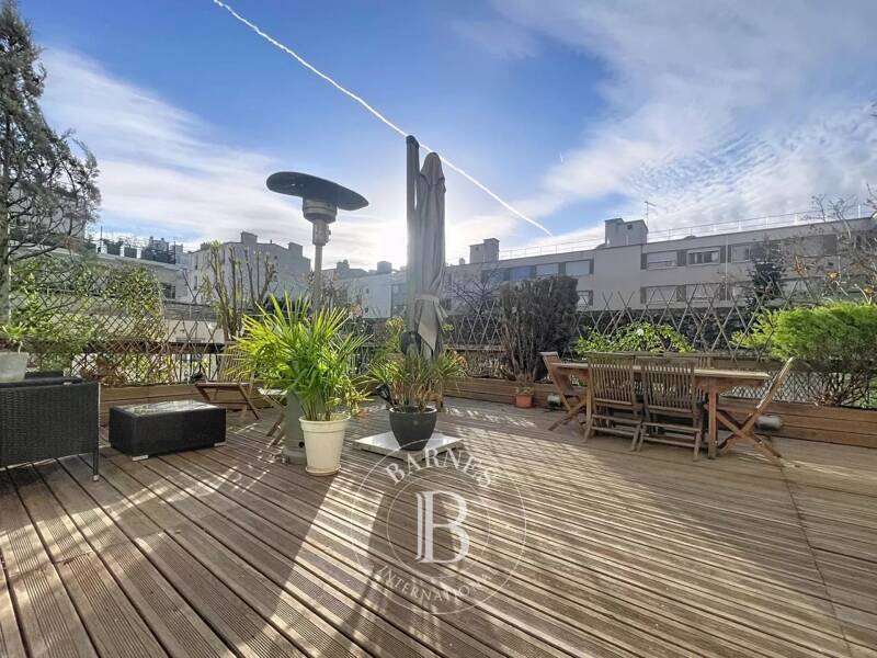 Maison à louer, 77m², PARIS 11E