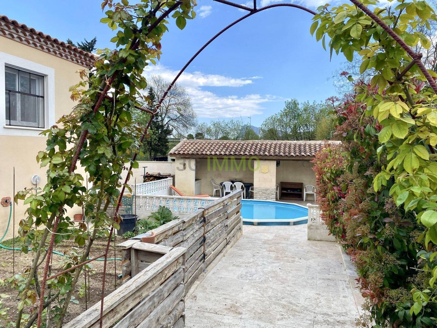 Maison à vendre, 142m², SAINT MARTIN DE LONDRES