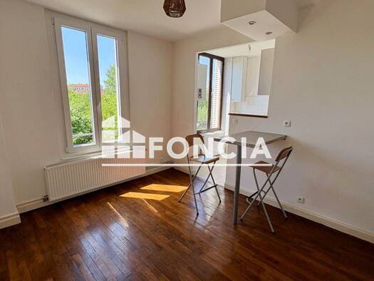 Appartement à louer 565 € 3 pièces 2 chambres 45,71 m² 1er étage Nabecor-Curie-Brichambeau Vandœuvre-lès-Nancy 54500