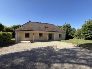 Maison à louer 1 600 € 7 pièces 4 chambres 168,7 m² 1 030 m² de terrain Montigny-sur-Loing 77690