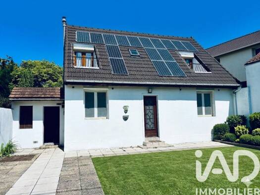 Maison à vendre 441 500 € 4 pièces 3 chambres 130 m² 300 m² de terrain Lavoisier-Pasteur Le Blanc-Mesnil 93150