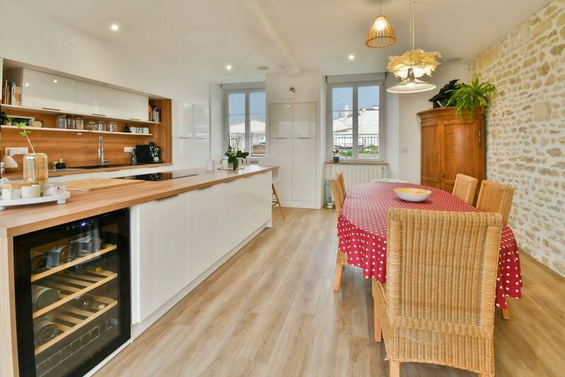 Maison à vendre, 240m², TONNAY BOUTONNE