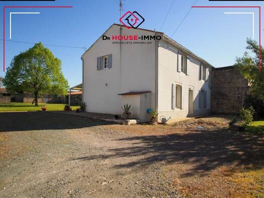 Maison à vendre 187 000 € 4 pièces 3 chambres 110 m² 1 650 m² de terrain Nalliers 85370