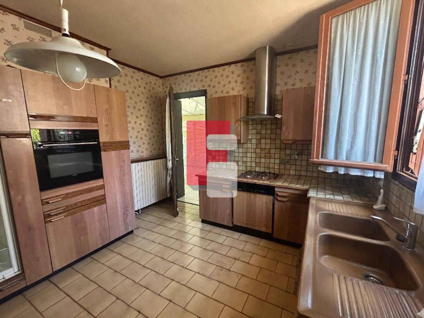 Maison à vendre, 126m², SAINT JULIEN LES VILLAS