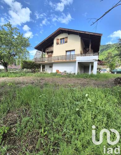 Maison à vendre 840 000 € 8 pièces 5 chambres 214 m² 1 409 m² de terrain Collonges-sous-Salève 74160