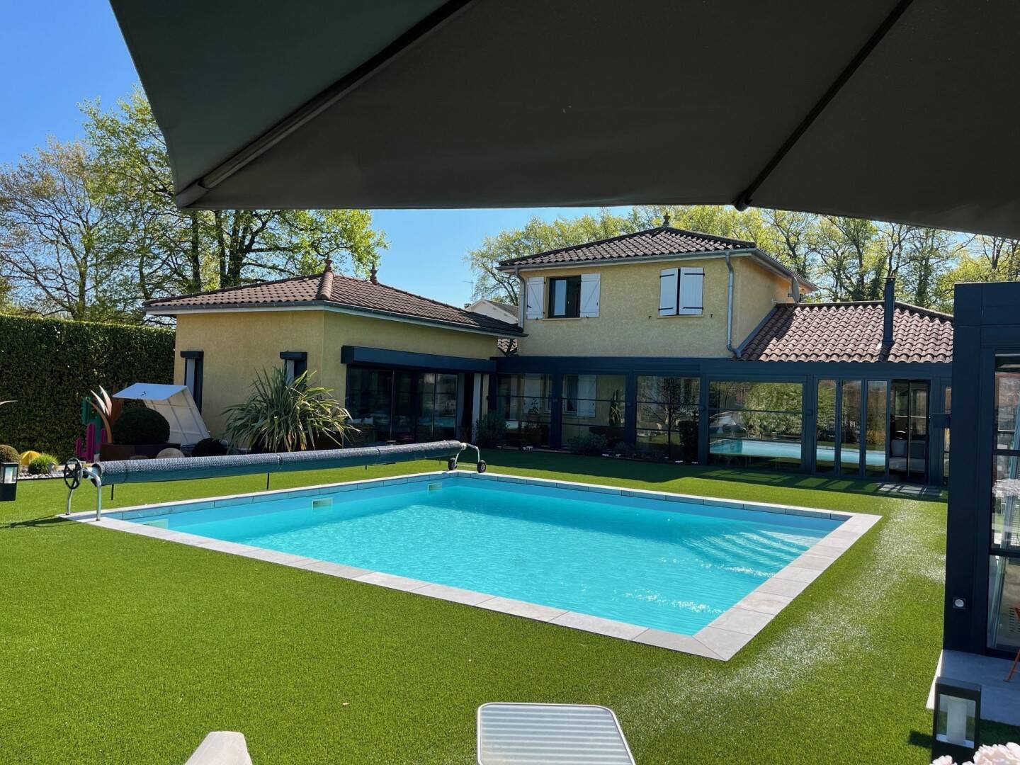 Maison à vendre, 243m², MONTMERLE SUR SAONE