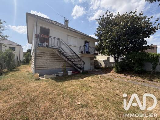 Maison à vendre 309 000 € 5 pièces 4 chambres 110 m² 1 457 m² de terrain Vert-le-Petit 91710