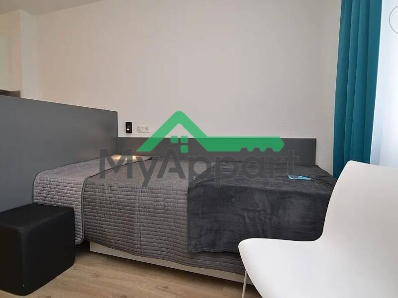 Maison à louer, 21m², PARIS 17E