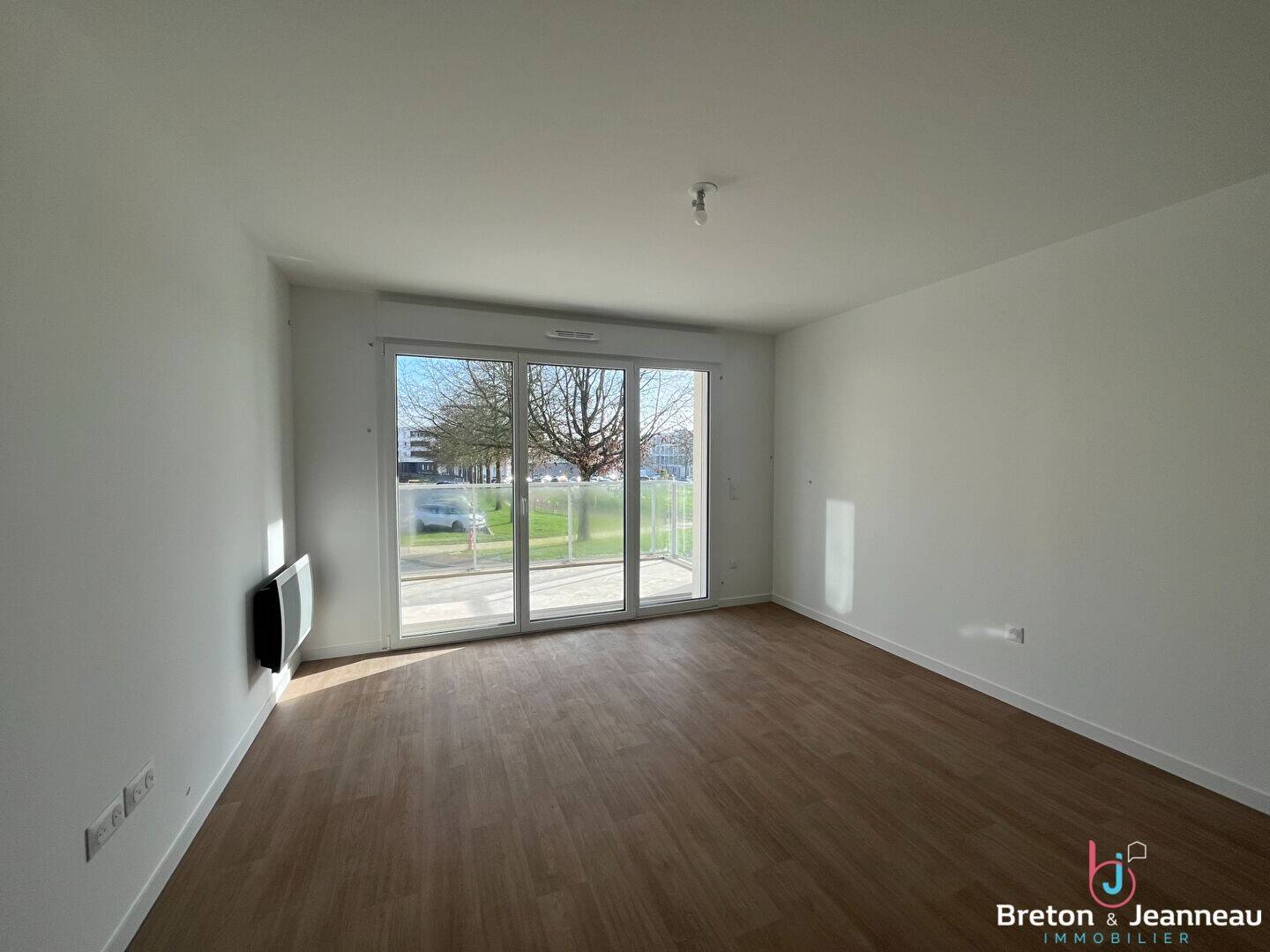 Maison à louer, 45m², L'HUISSERIE