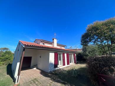 Maison à louer 1 330 € 4 pièces 3 chambres 117 m² 300 m² de terrain Les Coteaux Ramonville Saint Agne 31520