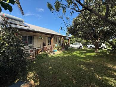 Maison de plain-pied à vendre 244 500 € 4 pièces 3 chambres 95 m² 700 m² de terrain Le Tampon 97430