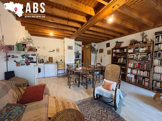 Appartement à louer 510 € 3 pièces 2 chambres 50 m² Étage 3/3 La Roche-Bernard 56130