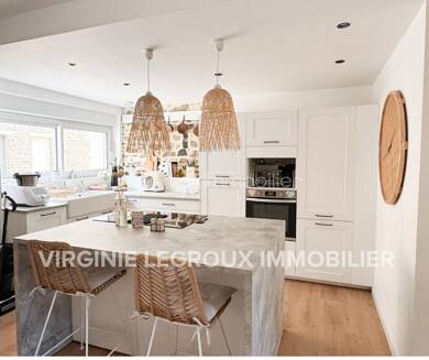 Maison de ville à vendre 157 990 € 4 pièces 2 chambres 76 m² La Croixille 53380