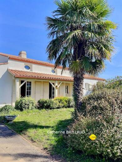Maison à vendre 228 000 € 5 pièces 3 chambres 106 m² 900 m² de terrain Est-Port Luçon 85400