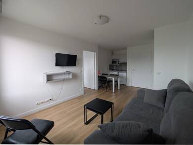 Appartement à vendre 65 000 € 2 pièces 1 chambre 32 m² 2ème étage Sud-Bords de Marne-Gambetta-Aulnoy Chelles 77500