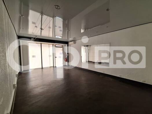 Local commercial à louer 450 € 41,5 m² de surface de vente Saint Yrieix la Perche 87500