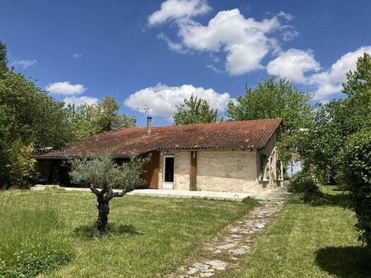 Maison à vendre 280 000 € 4 pièces 3 chambres 114 m² 990 m² de terrain Encausse 32430