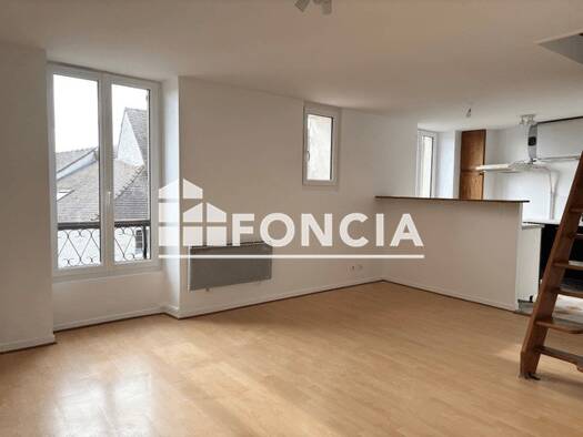 Duplex à louer 722 € 2 pièces 1 chambre 50 m² 2ème étage Crespières 78121
