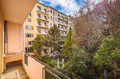 Appartement à vendre 495 000 € 4 pièces 3 chambres 83 m² 1er étage Granettes-Jauberte-Sainte Anne Aix-en-Provence 13100