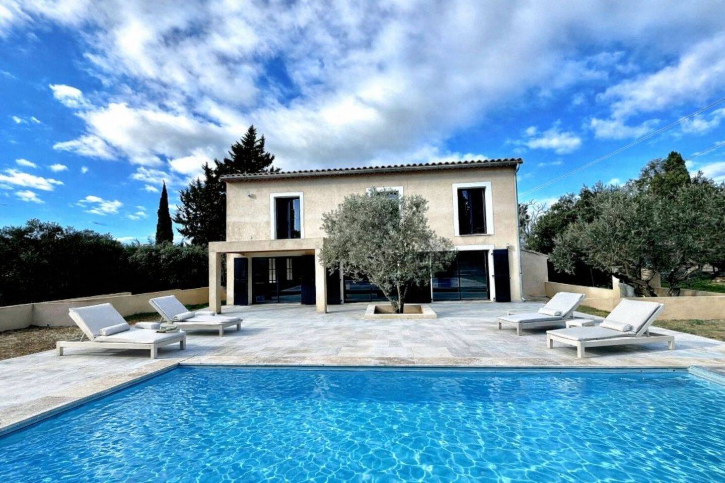 Maison à vendre, 215m², FONTVIEILLE