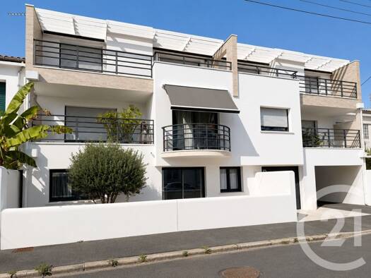 Appartement à vendre 589 000 € 4 pièces 3 chambres 84,44 m² RDC Le Genette La Rochelle 17000