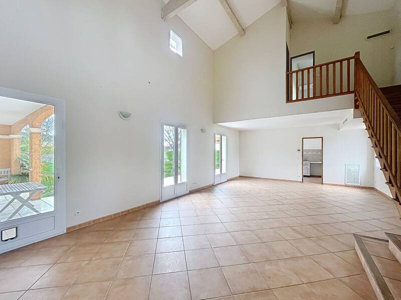 Maison à vendre, 120m², MEYREUIL