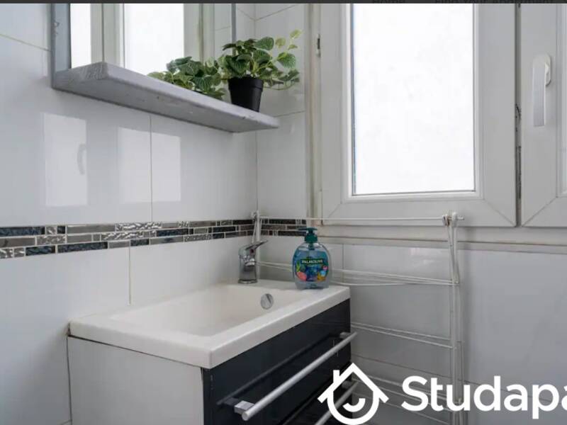 Maison à louer, 34m², PARIS 10E