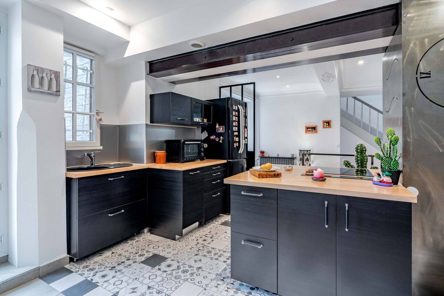 Maison à vendre, 320m², SAINT JEAN DE BOURNAY