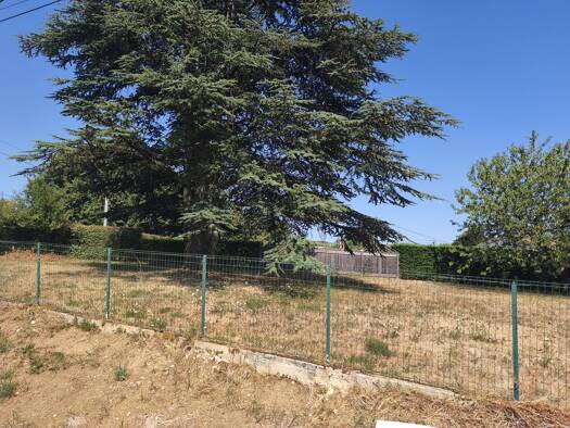 Terrain constructible à vendre 61 000 € 466 m² de terrain Sancé 71000