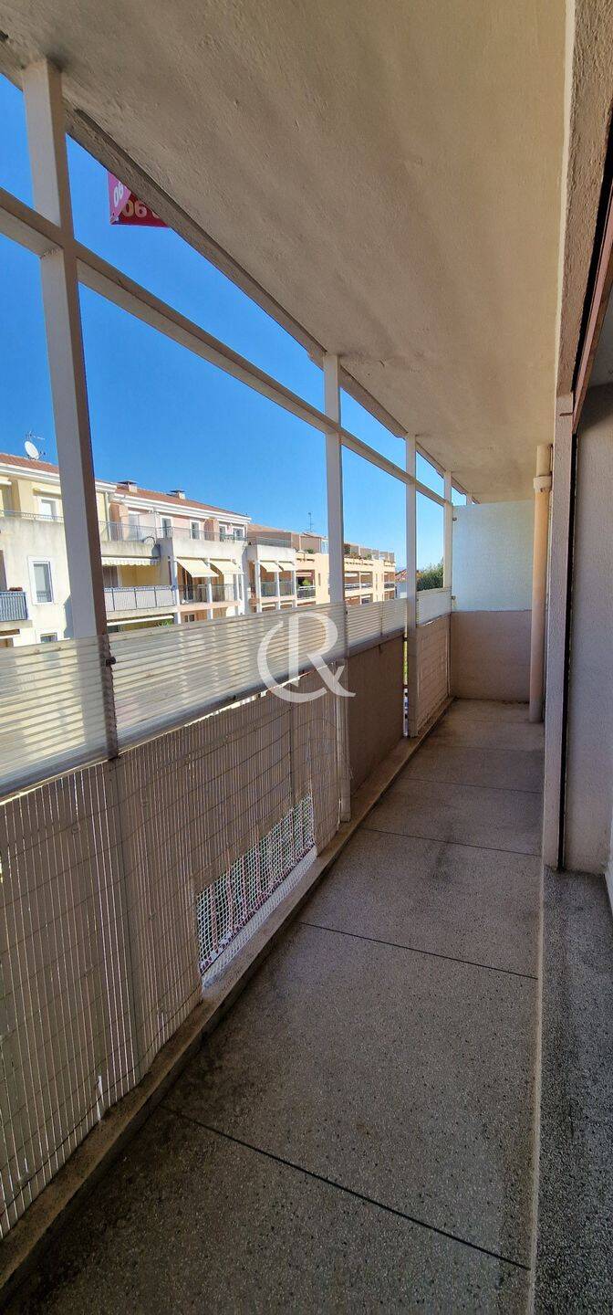 Maison à louer, 53m², HYERES