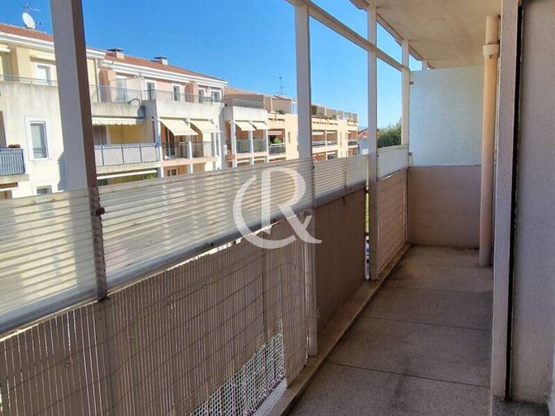 Maison à louer, 53m², HYERES