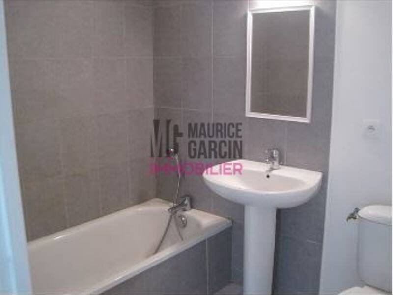 Maison à louer, 80m², LE THOR