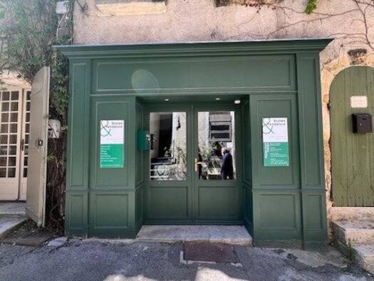 Local commercial à vendre 291 000 € 35 m² de surface de vente Lourmarin 84160