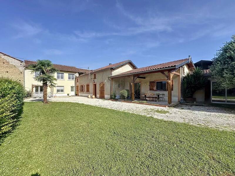 Maison à vendre, 260m², VIC EN BIGORRE
