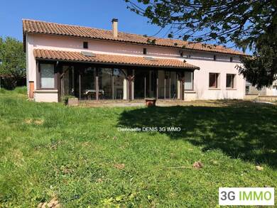 Maison de plain-pied à vendre 138 430 € 2 pièces 1 chambre 125 m² 1 679 m² de terrain Clussais-la-Pommeraie 79190