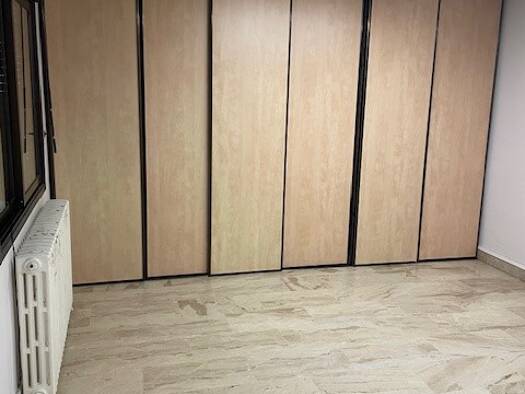 Bureau à louer 2 000 € 180 m² de bureaux Merignac 33700