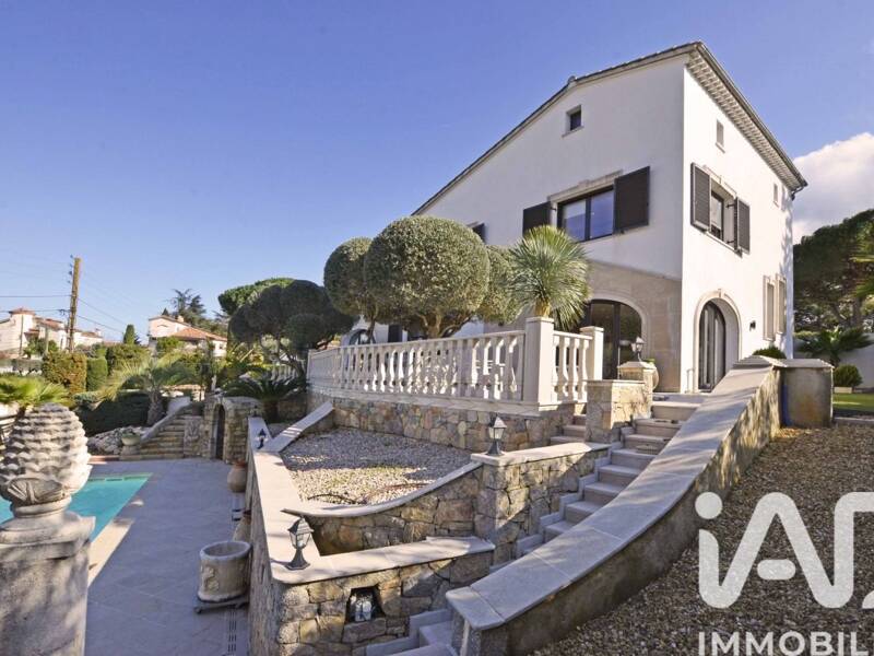 Maison à vendre, 326m², MANDELIEU LA NAPOULE
