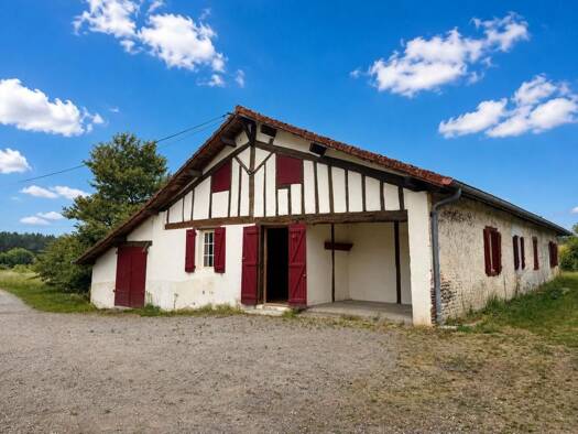 Maison à vendre 223 700 € 6 pièces 5 chambres 132 m² 11 999 m² de terrain Lamothe 40250